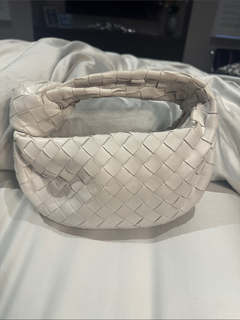 White Bottega Veneta Mini Jodie top handle bag
